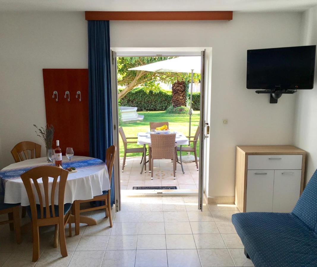 Apartments Villa Jadranka Adults Only โบล ภายนอก รูปภาพ