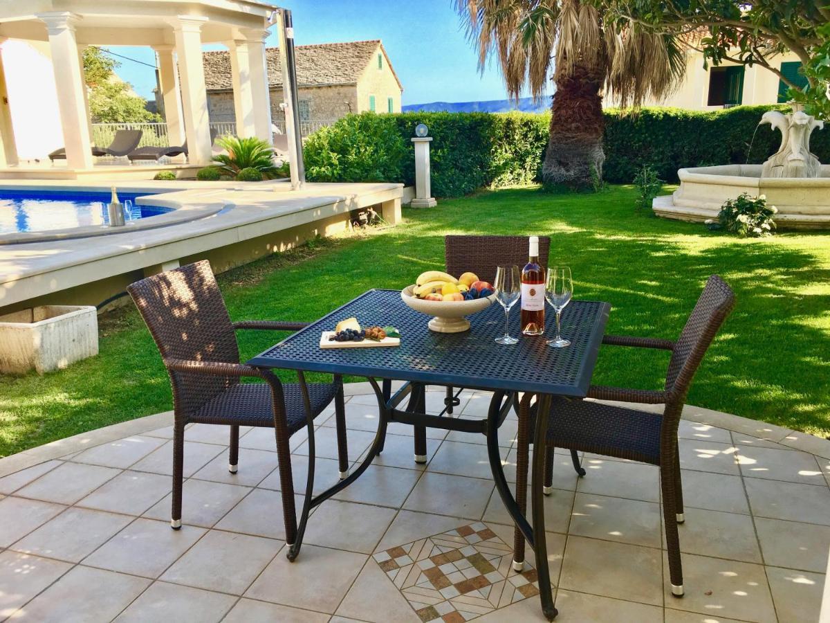 Apartments Villa Jadranka Adults Only โบล ภายนอก รูปภาพ